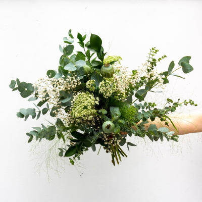 Amrita Fresh to Dried - 'Amrita' means everlasting, the perfect description for our Fresh-Dried Bouquet. This unique bouquet has been created to last forever, Let the water evapoate off and enjoy this beauty forever!